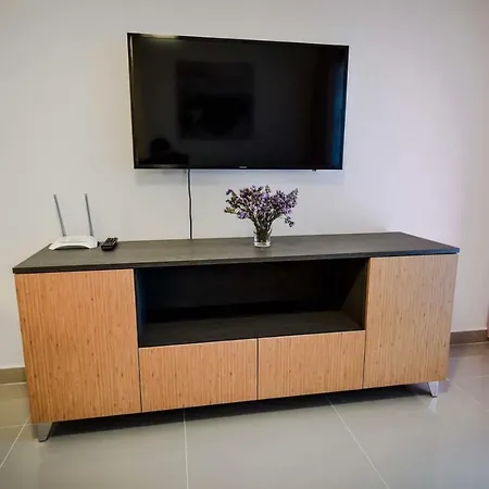 Studio Aurelius Caezar Apartament Trikomo