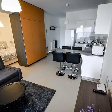Studio Aurelius Caezar Apartament *